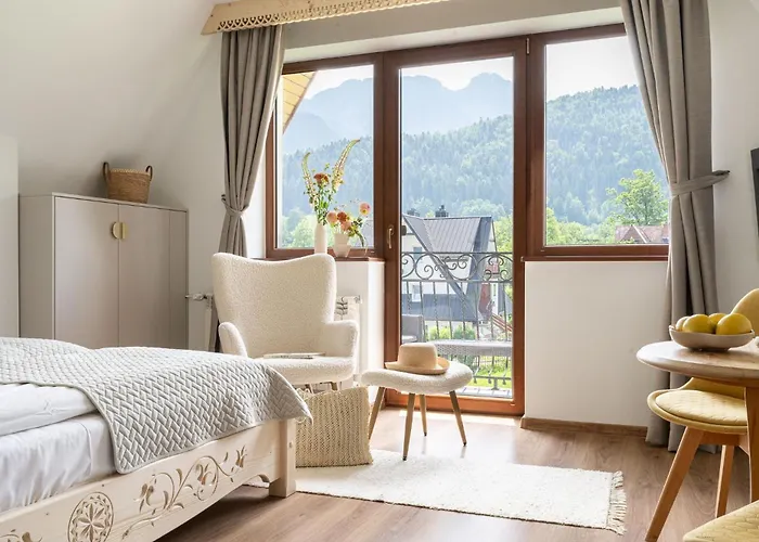 Sarnia Skałka Apartamenty